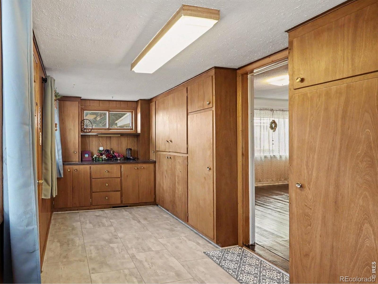 MLS Image #3 for 420  park avenue,eaton, Colorado
