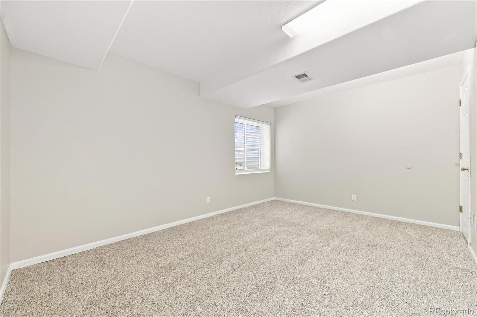 MLS Image #18 for 4781 s flat rock court,aurora, Colorado