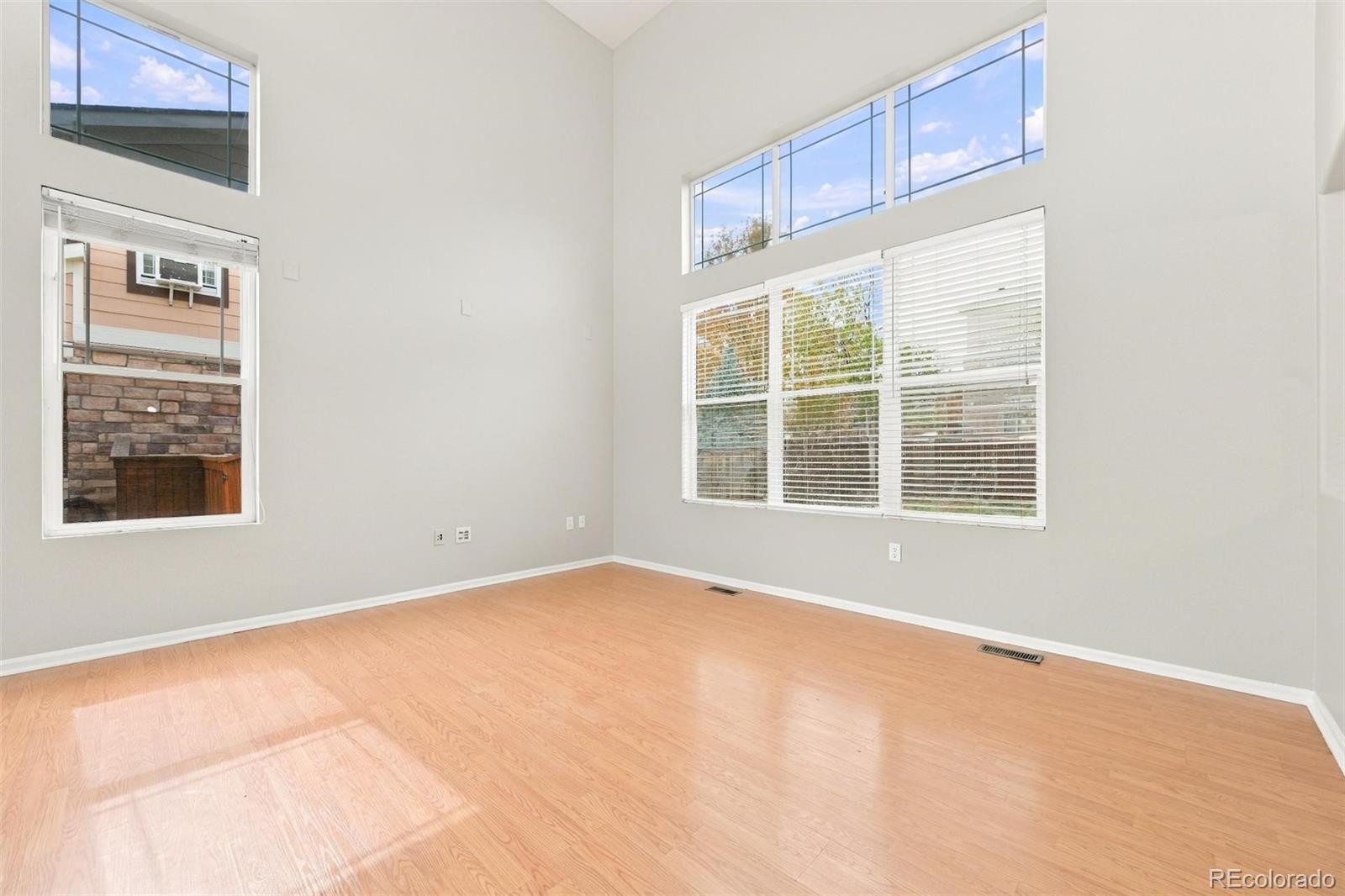 MLS Image #2 for 4781 s flat rock court,aurora, Colorado