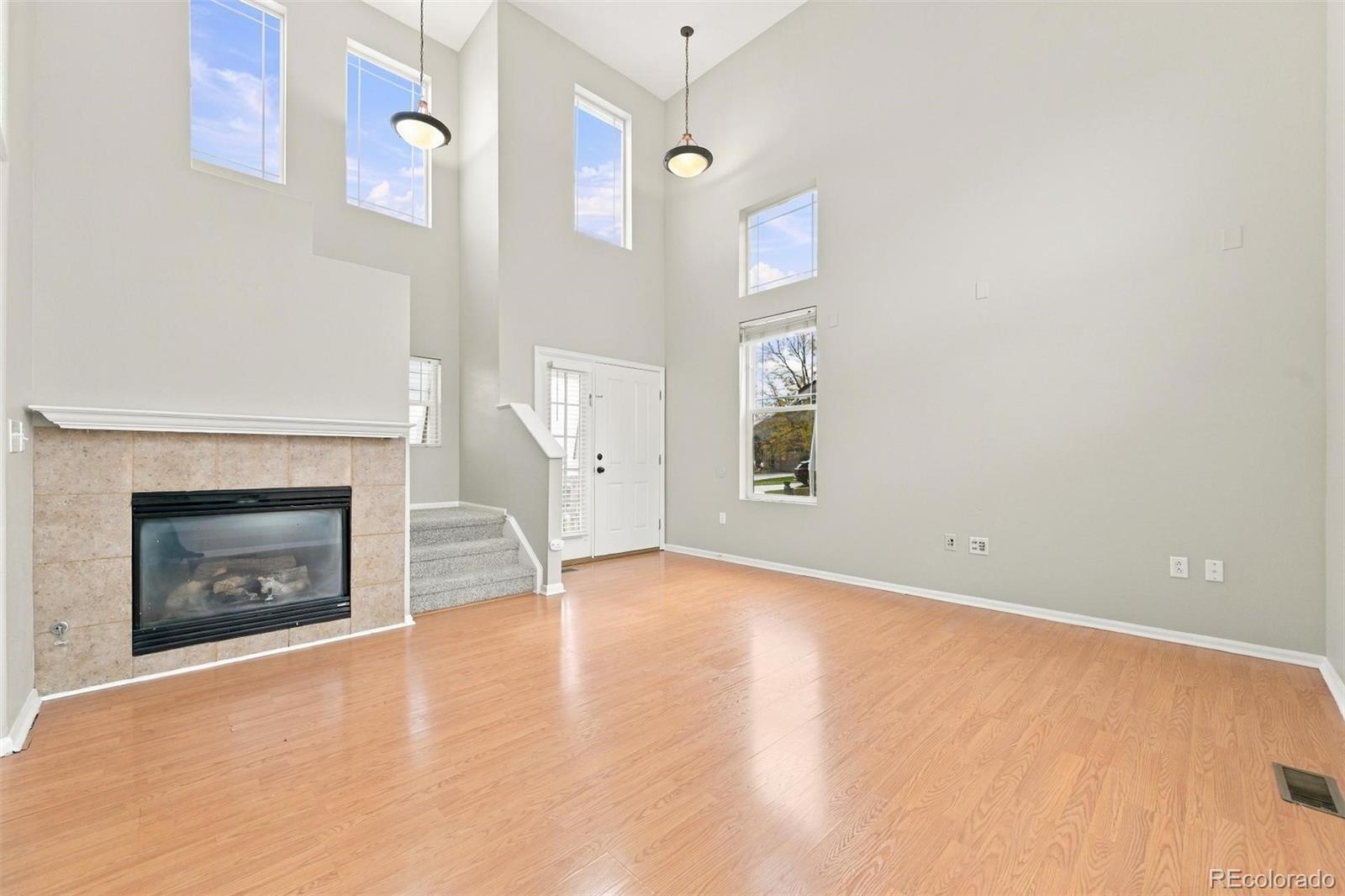 MLS Image #4 for 4781 s flat rock court,aurora, Colorado