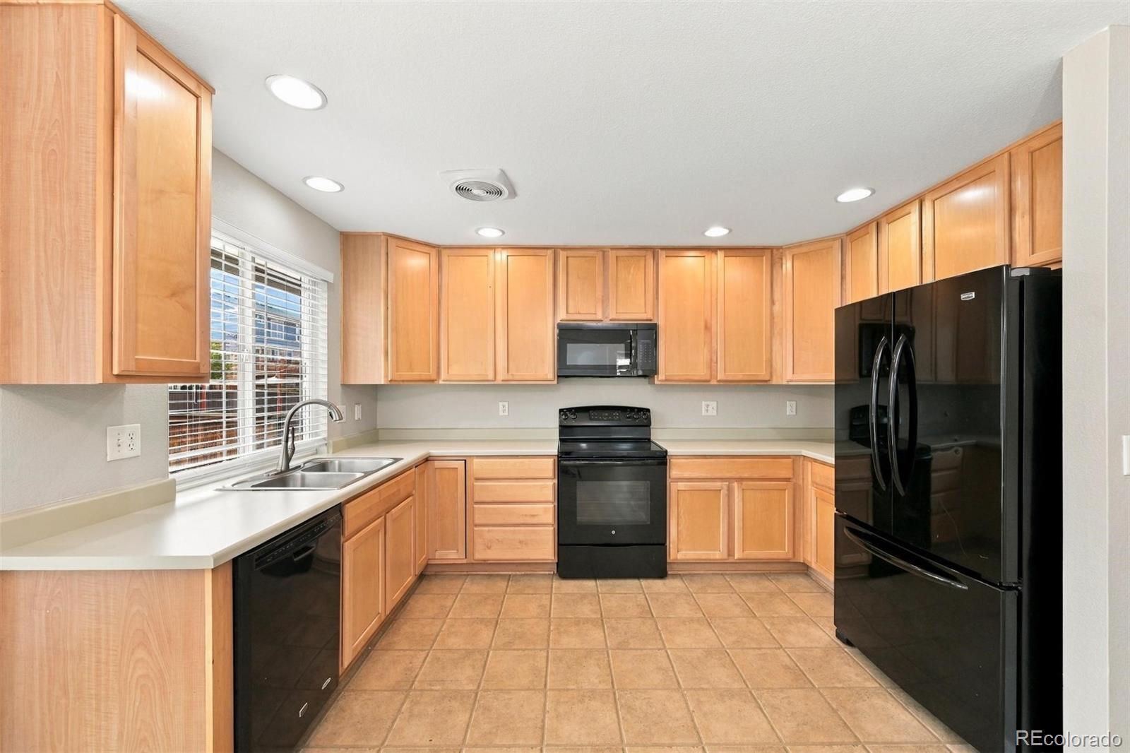 MLS Image #9 for 4781 s flat rock court,aurora, Colorado