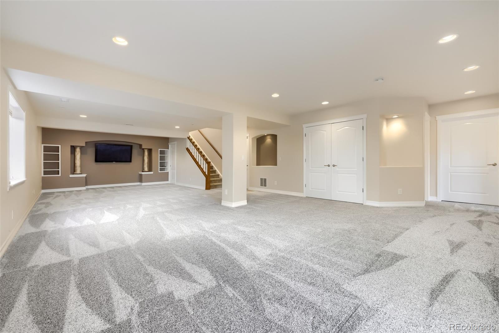 MLS Image #21 for 8221 w 67th drive,arvada, Colorado