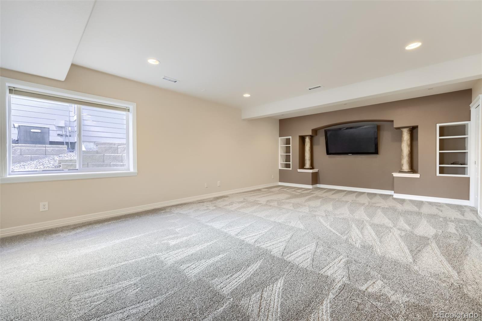 MLS Image #22 for 8221 w 67th drive,arvada, Colorado