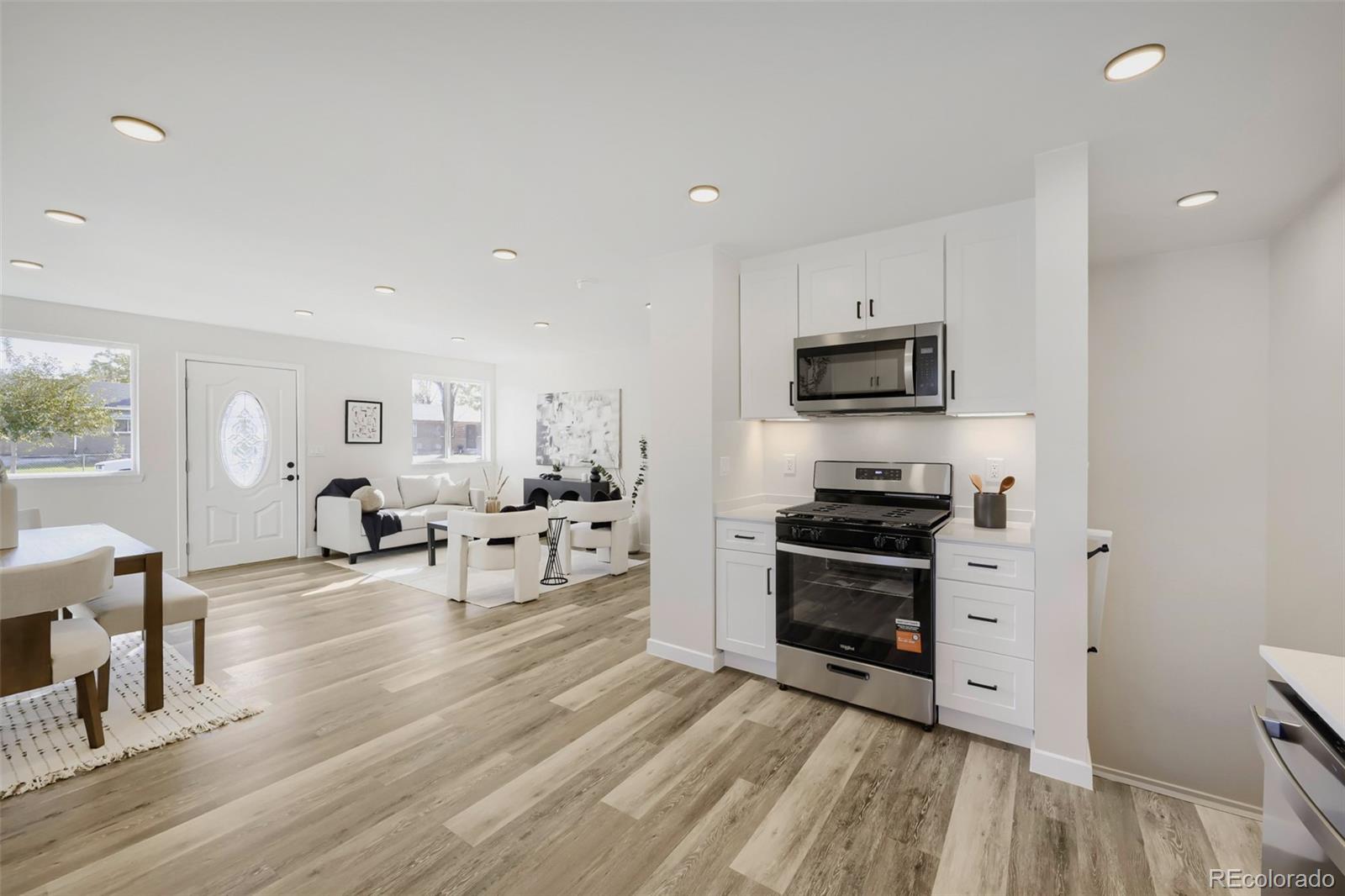 MLS Image #12 for 6891  jasmine street,commerce city, Colorado