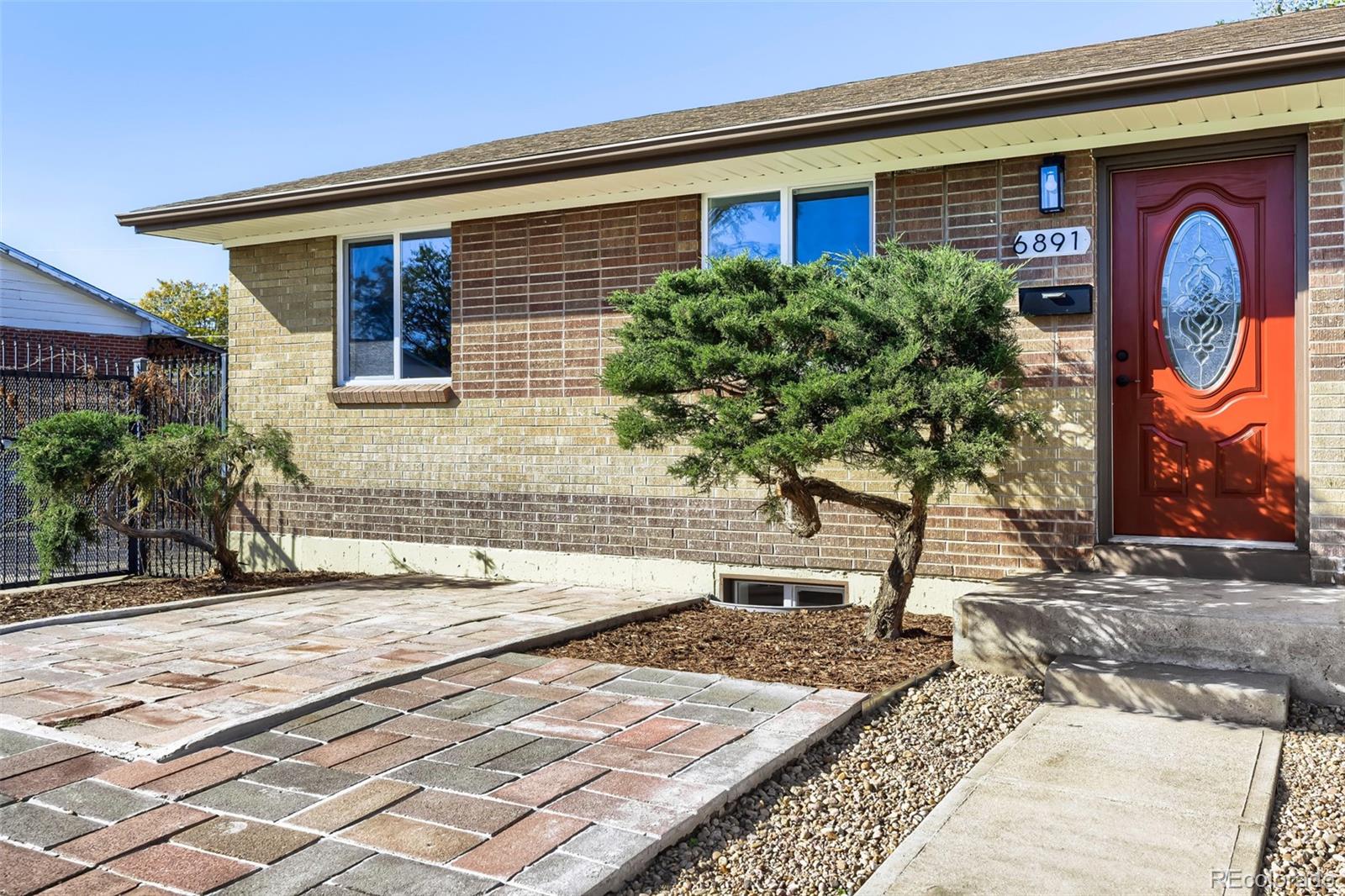 MLS Image #2 for 6891  jasmine street,commerce city, Colorado
