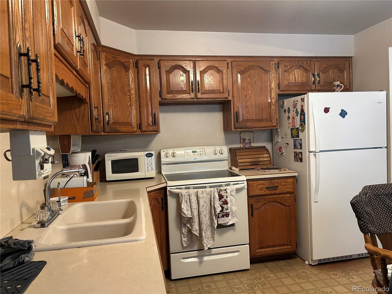 MLS Image #3 for 372  emporia street,aurora, Colorado