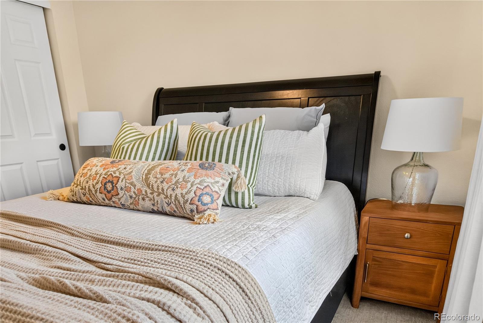 MLS Image #15 for 9647  cove creek drive,highlands ranch, Colorado