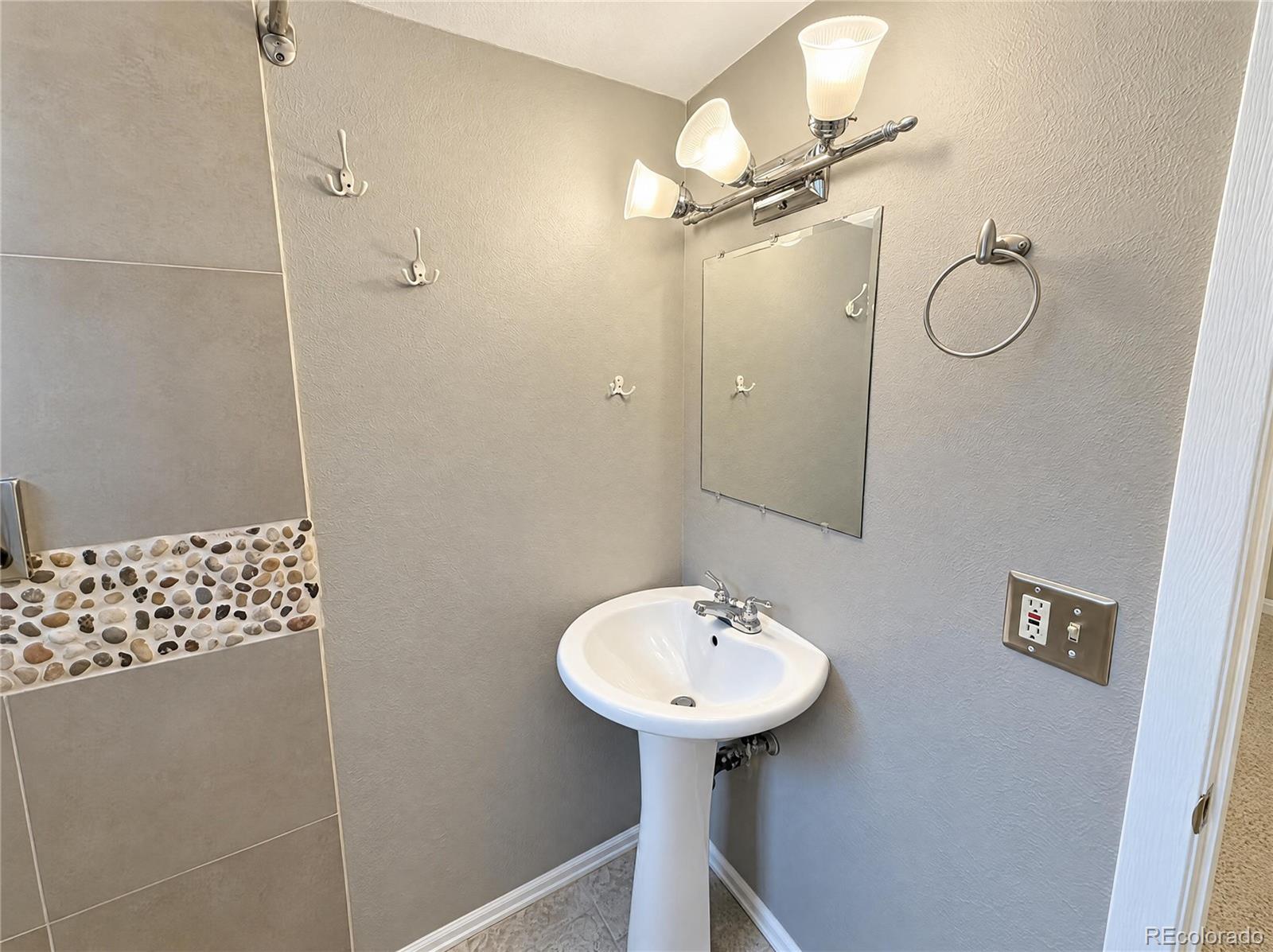 MLS Image #14 for 4423 s elati street,englewood, Colorado