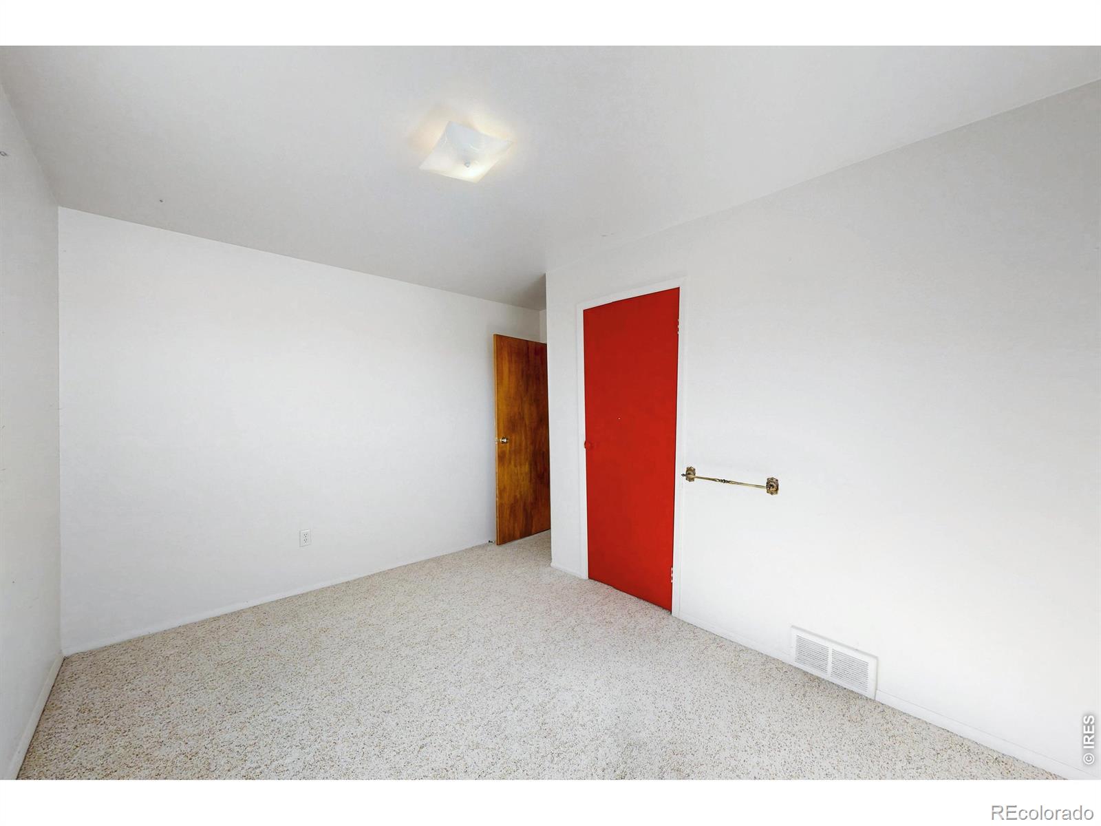 MLS Image #18 for 4920 w county road 4 ,berthoud, Colorado