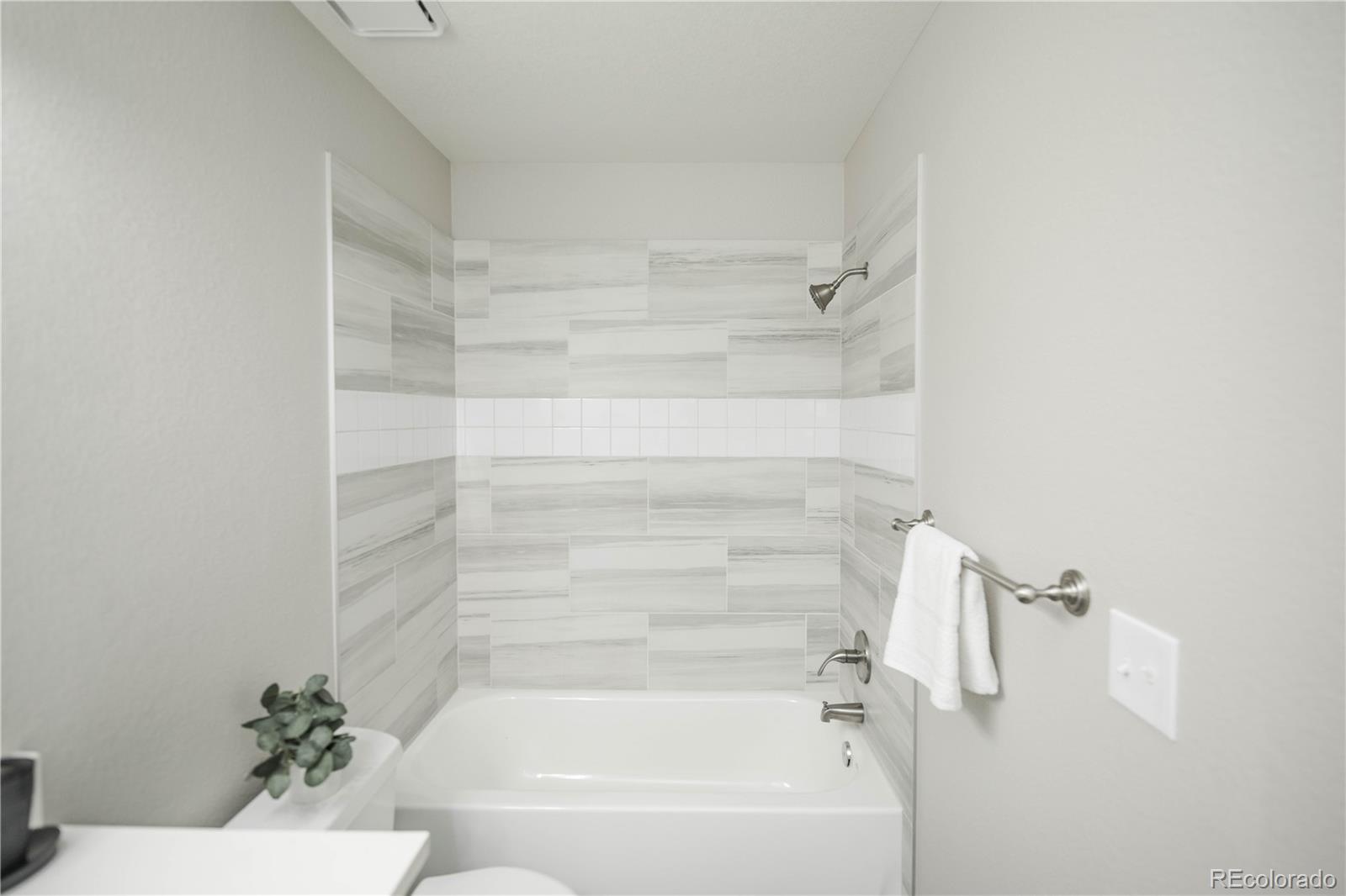 MLS Image #23 for 4340  lisbon court,denver, Colorado