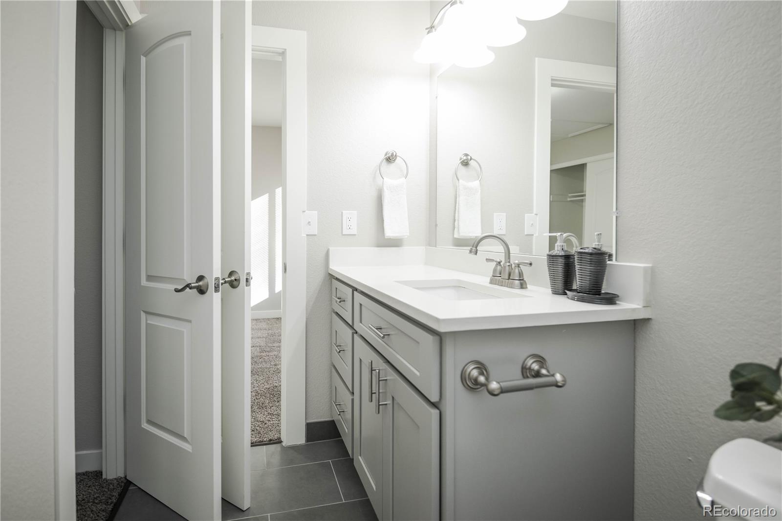 MLS Image #24 for 4340  lisbon court,denver, Colorado