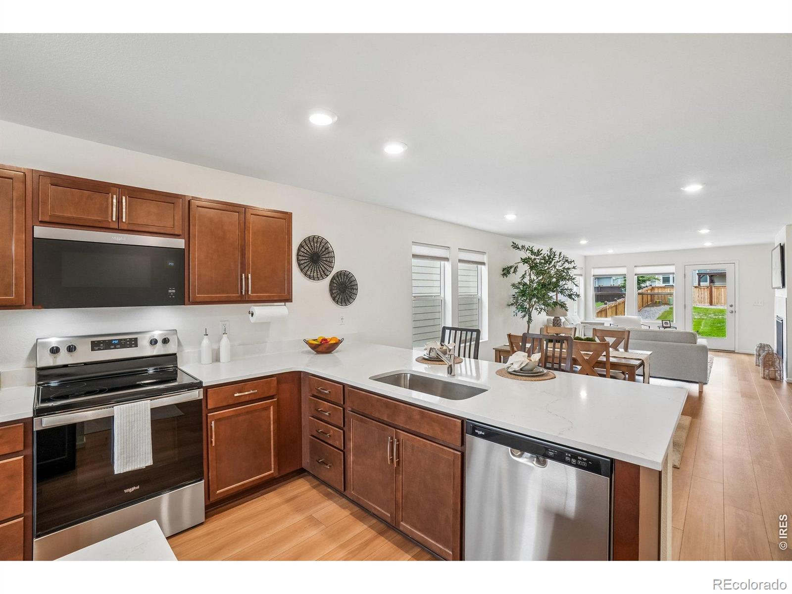 MLS Image #10 for 1882  spotted owl court,brighton, Colorado