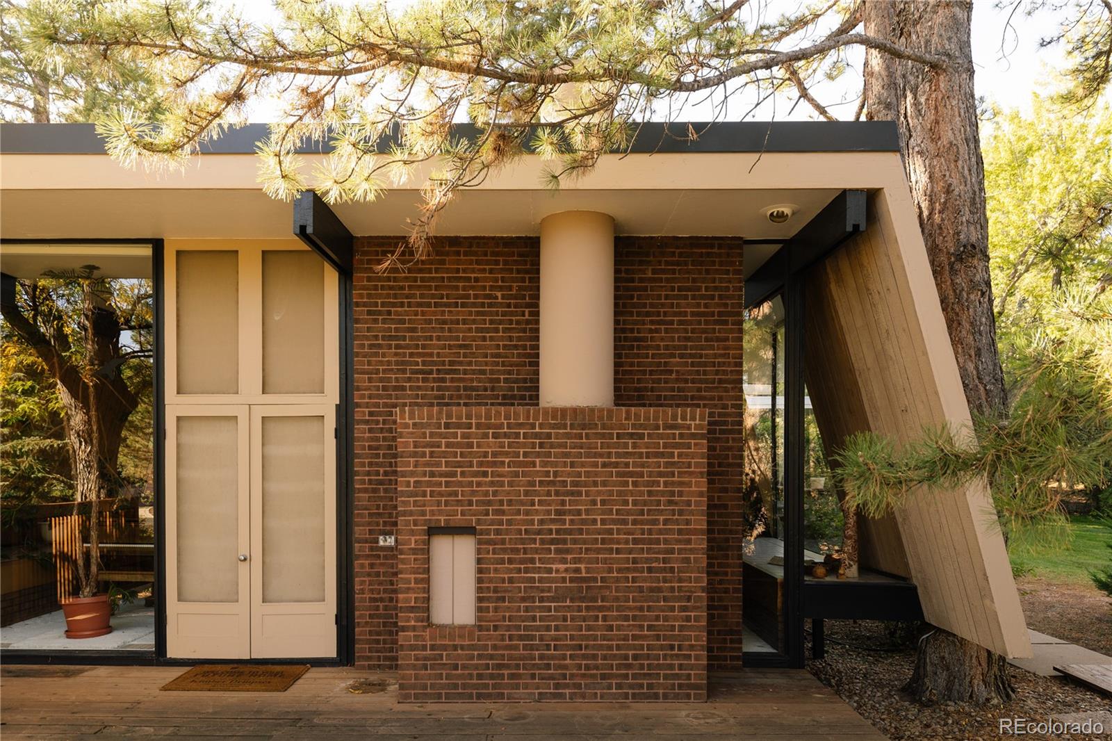 MLS Image #3 for 600  front range road,littleton, Colorado