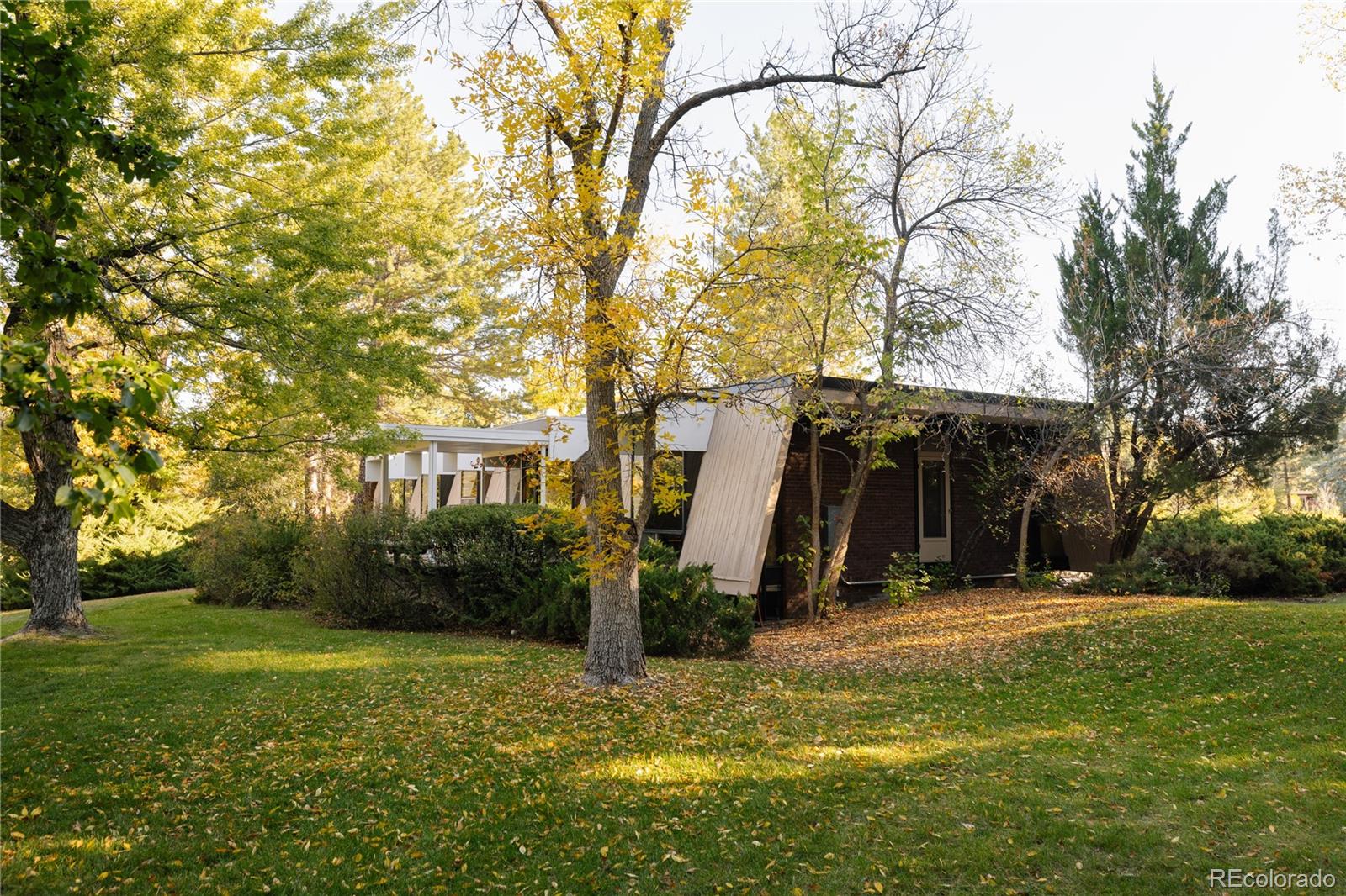 MLS Image #7 for 600  front range road,littleton, Colorado
