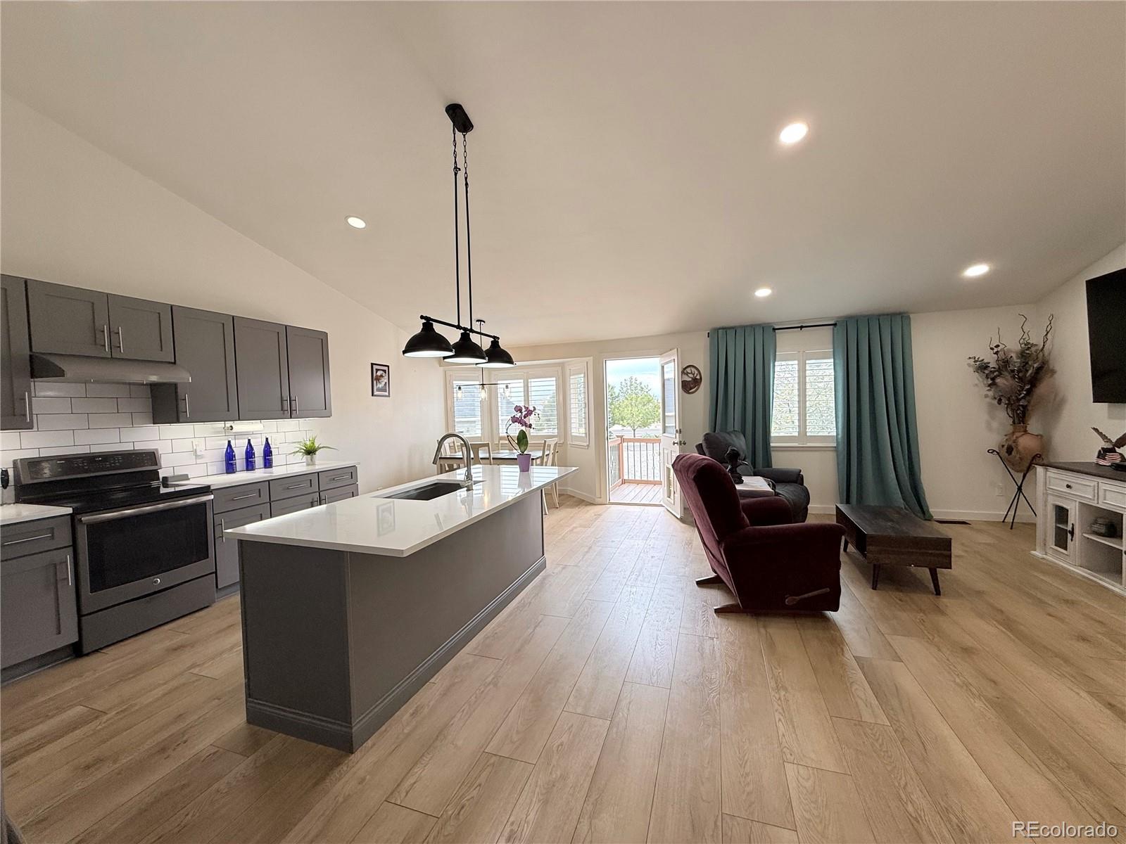 MLS Image #10 for 525  badger creek drive,brighton, Colorado