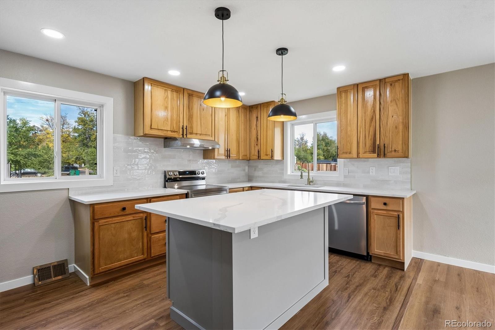 MLS Image #15 for 1689  lansing street,aurora, Colorado