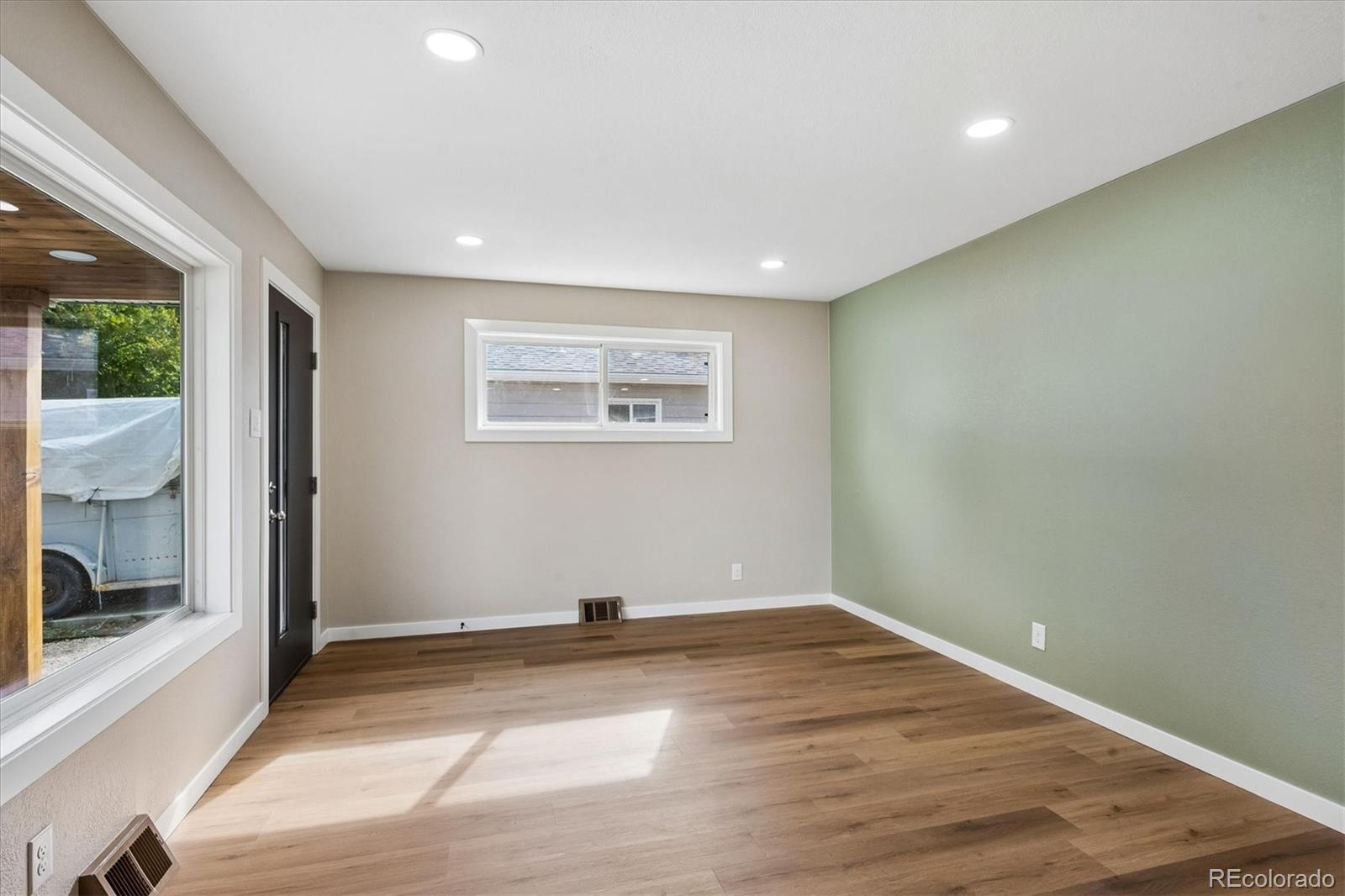 MLS Image #21 for 1689  lansing street,aurora, Colorado