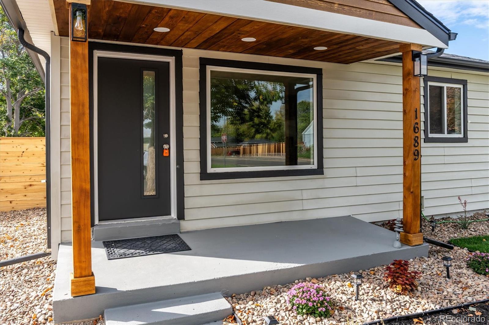 MLS Image #3 for 1689  lansing street,aurora, Colorado