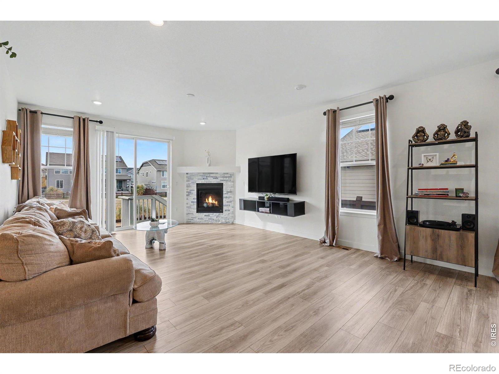 MLS Image #5 for 14473  hudson way,thornton, Colorado