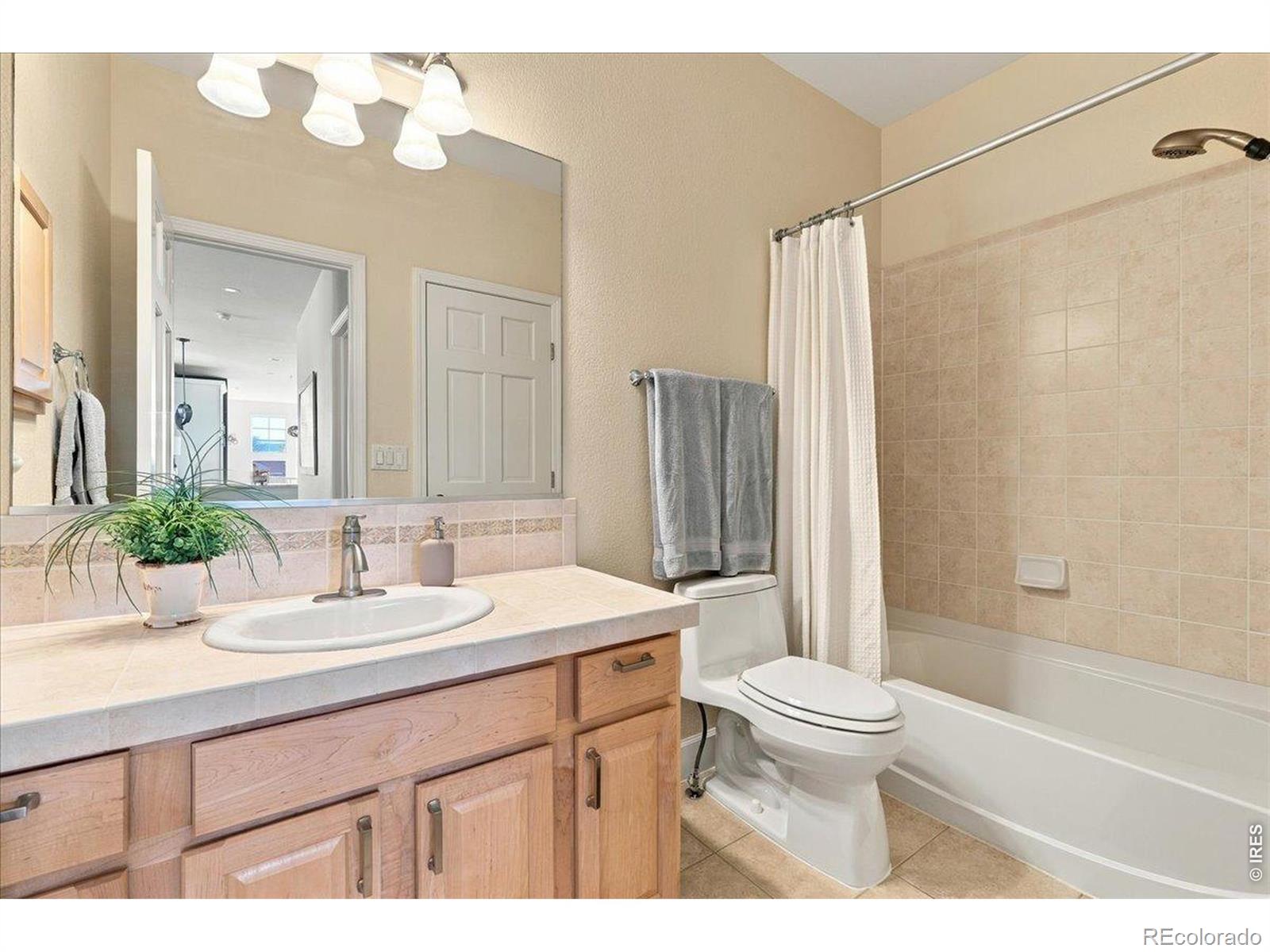 MLS Image #29 for 5632  condor drive,fort collins, Colorado