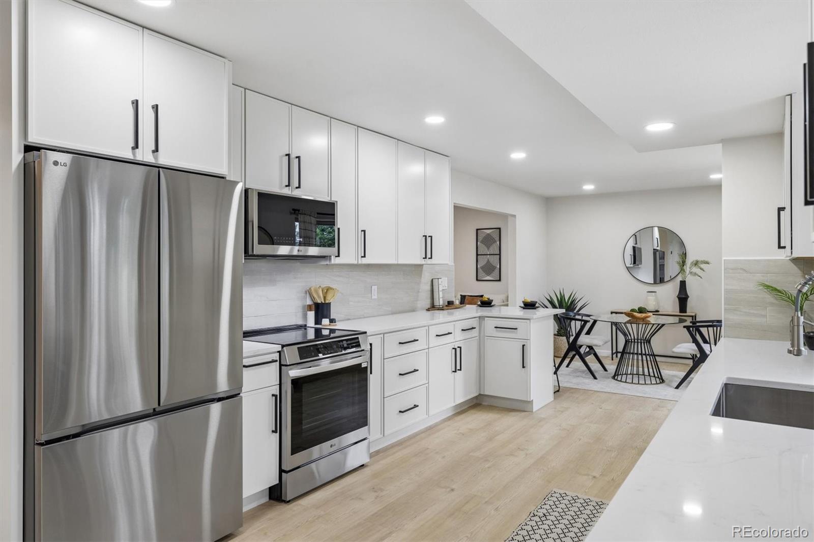 MLS Image #15 for 9329 w baltic drive,lakewood, Colorado