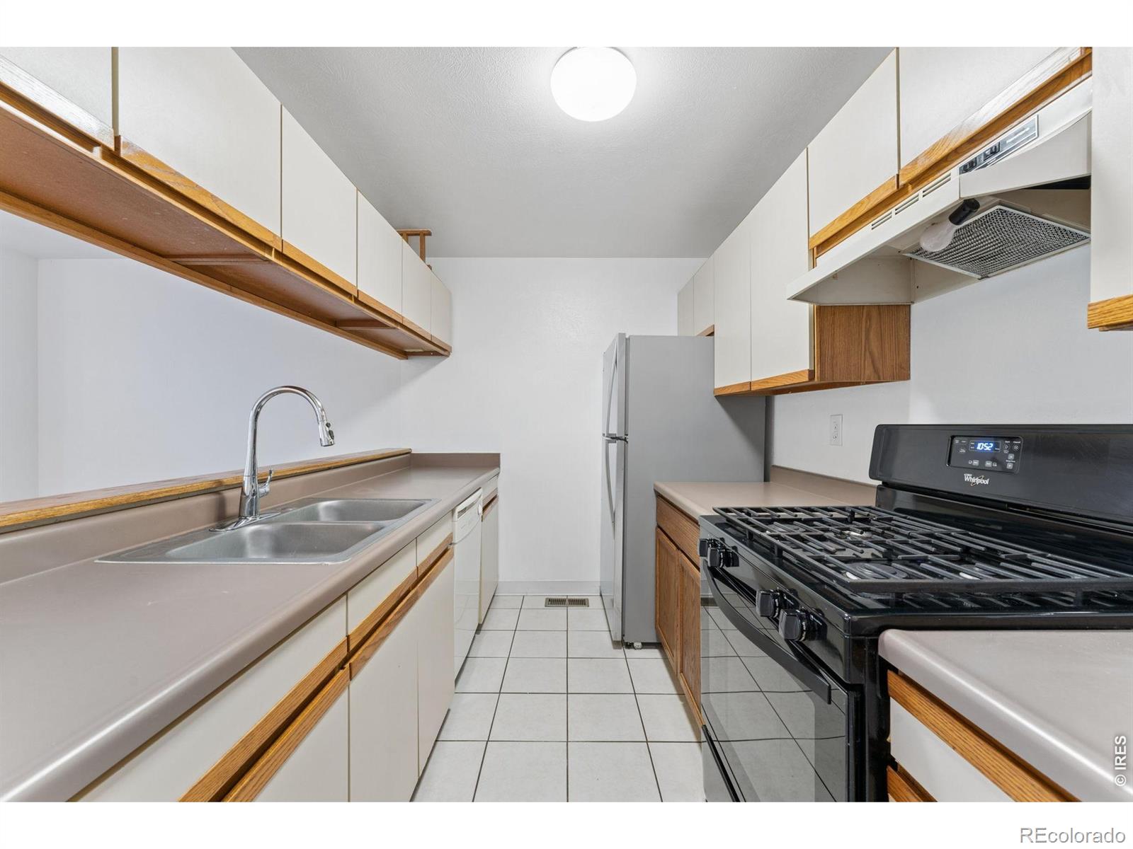 MLS Image #16 for 371 s taft court,louisville, Colorado