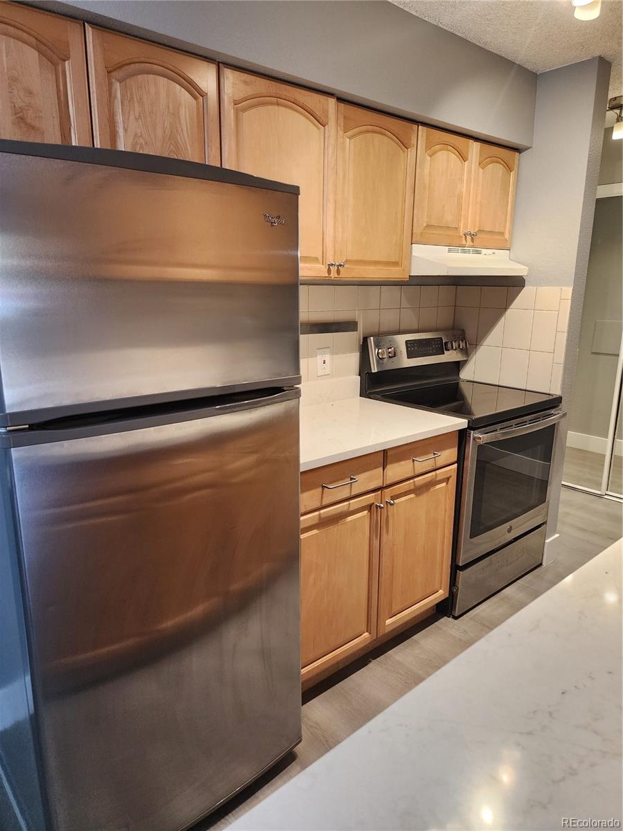 MLS Image #5 for 7695 e quincy avenue 201,denver, Colorado