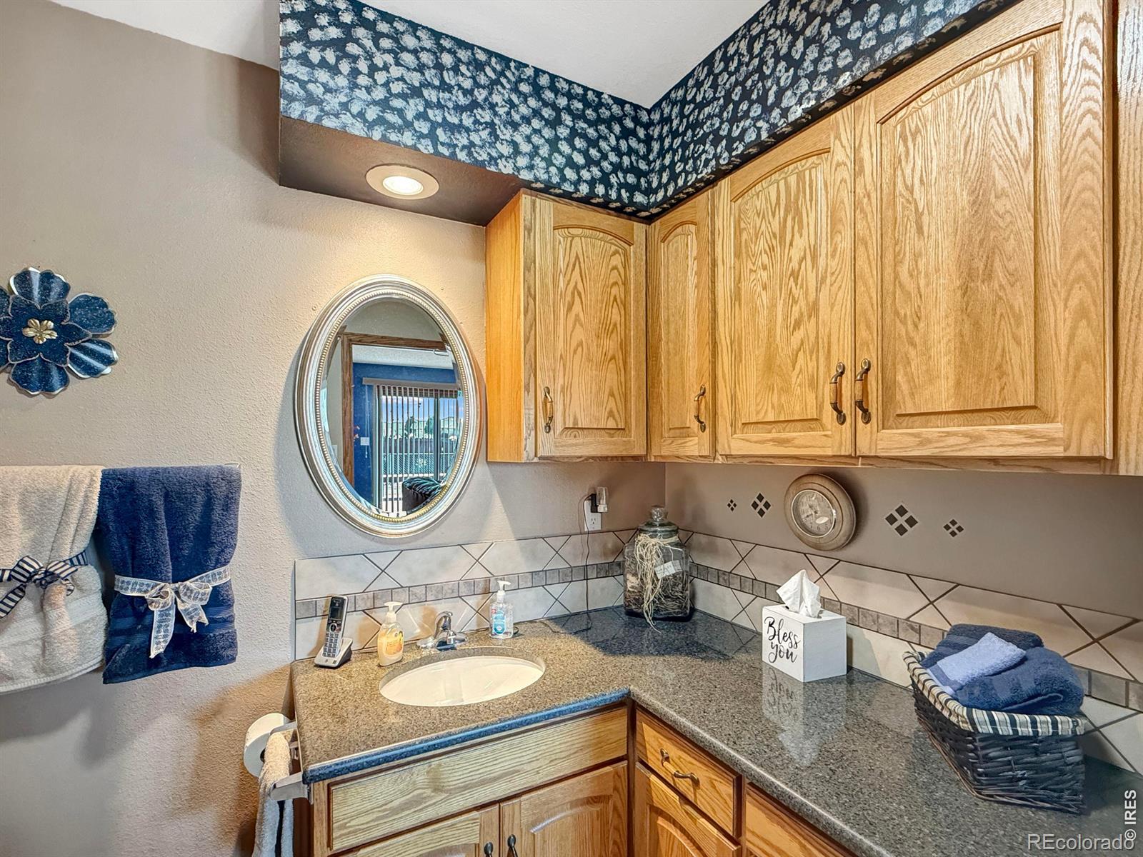 MLS Image #17 for 903  holly drive,sterling, Colorado