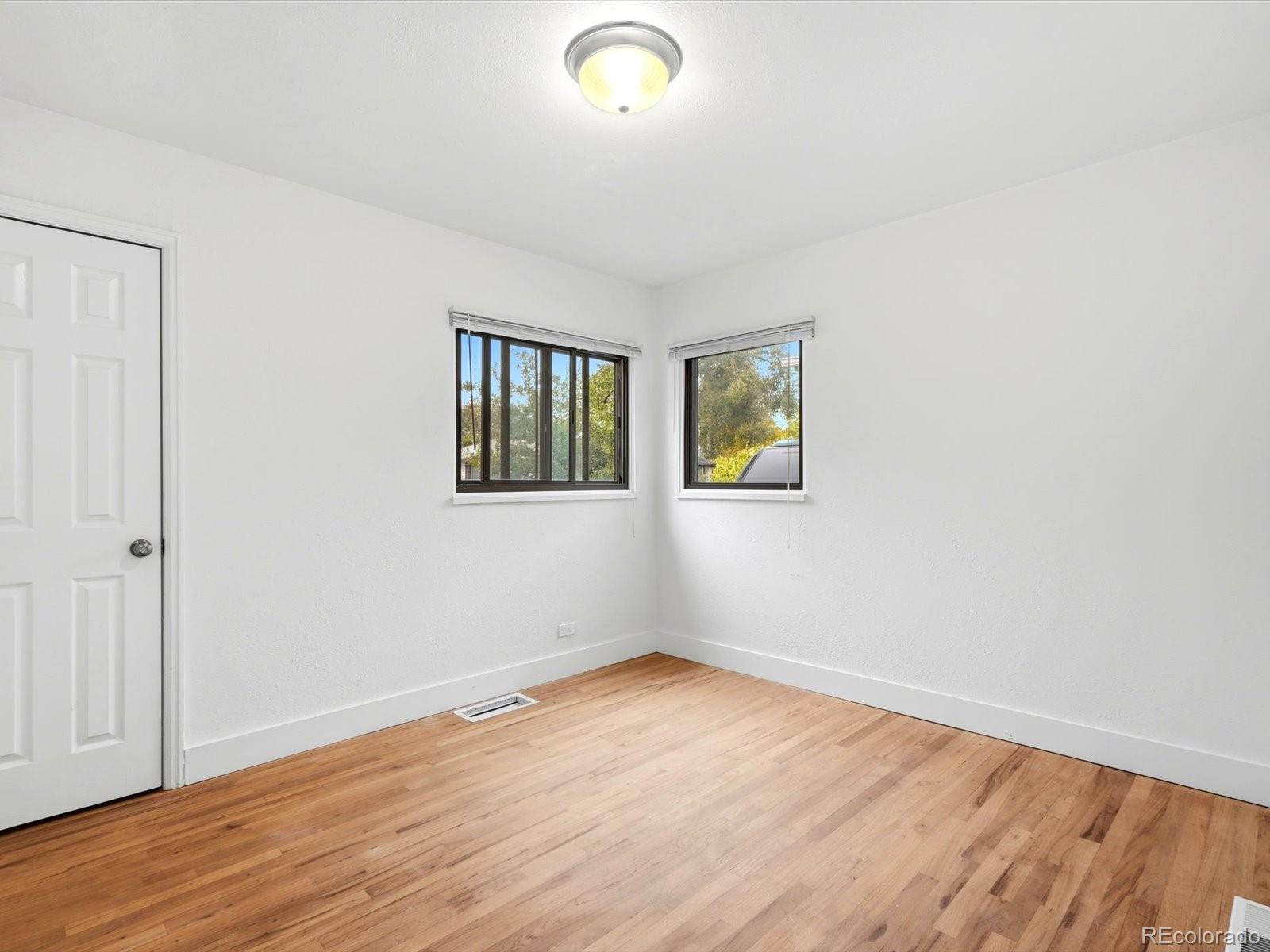 MLS Image #25 for 2048  iola street,aurora, Colorado