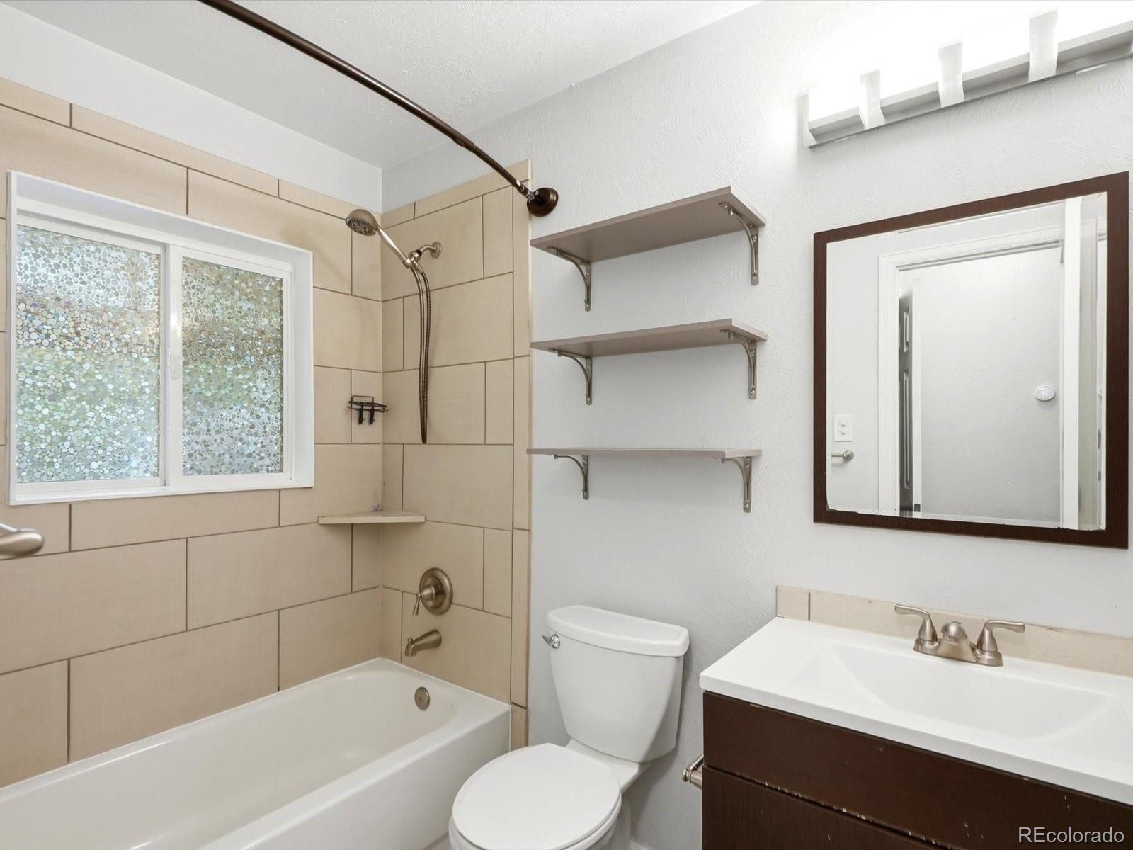 MLS Image #26 for 2048  iola street,aurora, Colorado