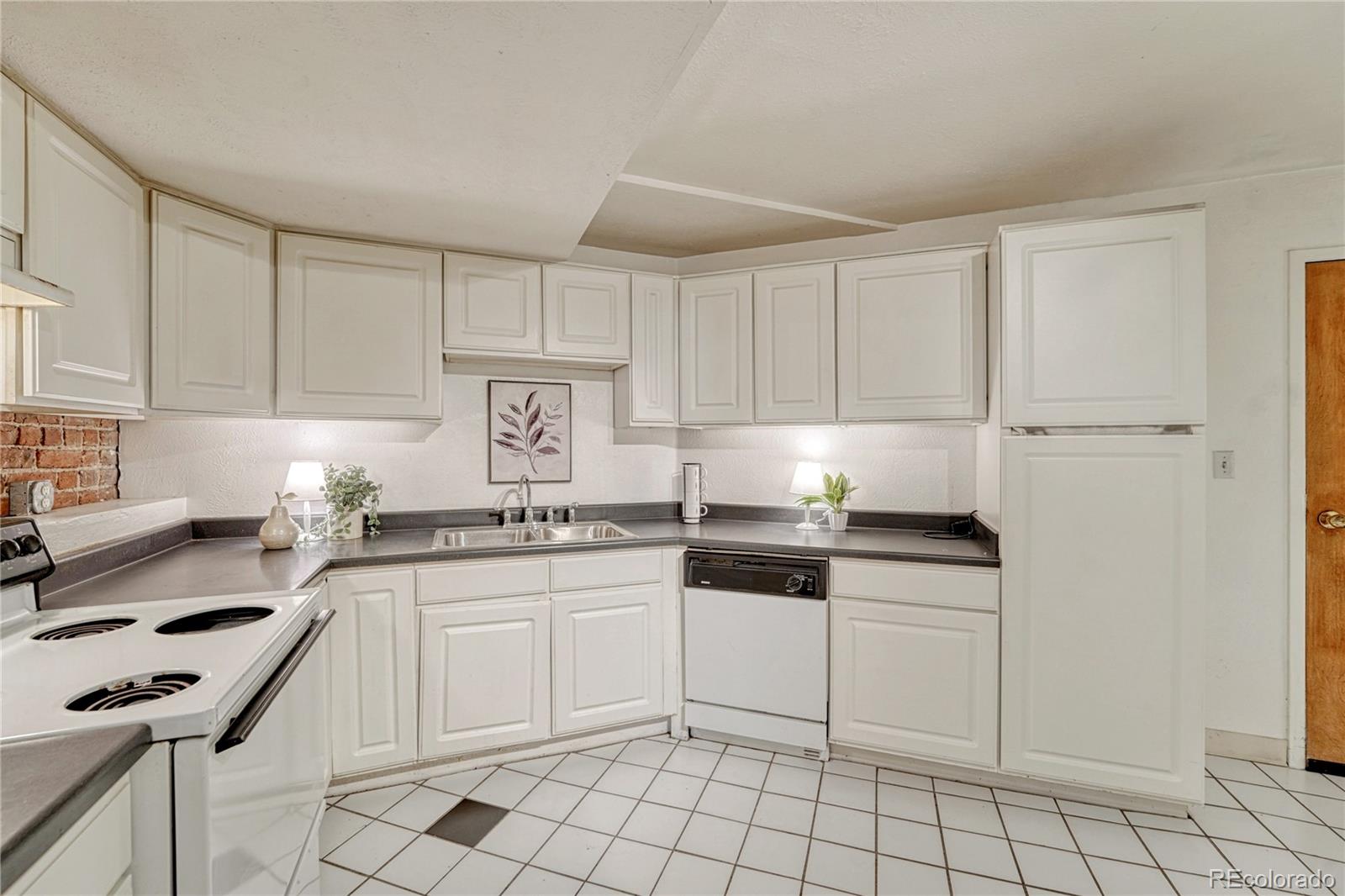 MLS Image #15 for 1210 e colfax avenue 108,denver, Colorado
