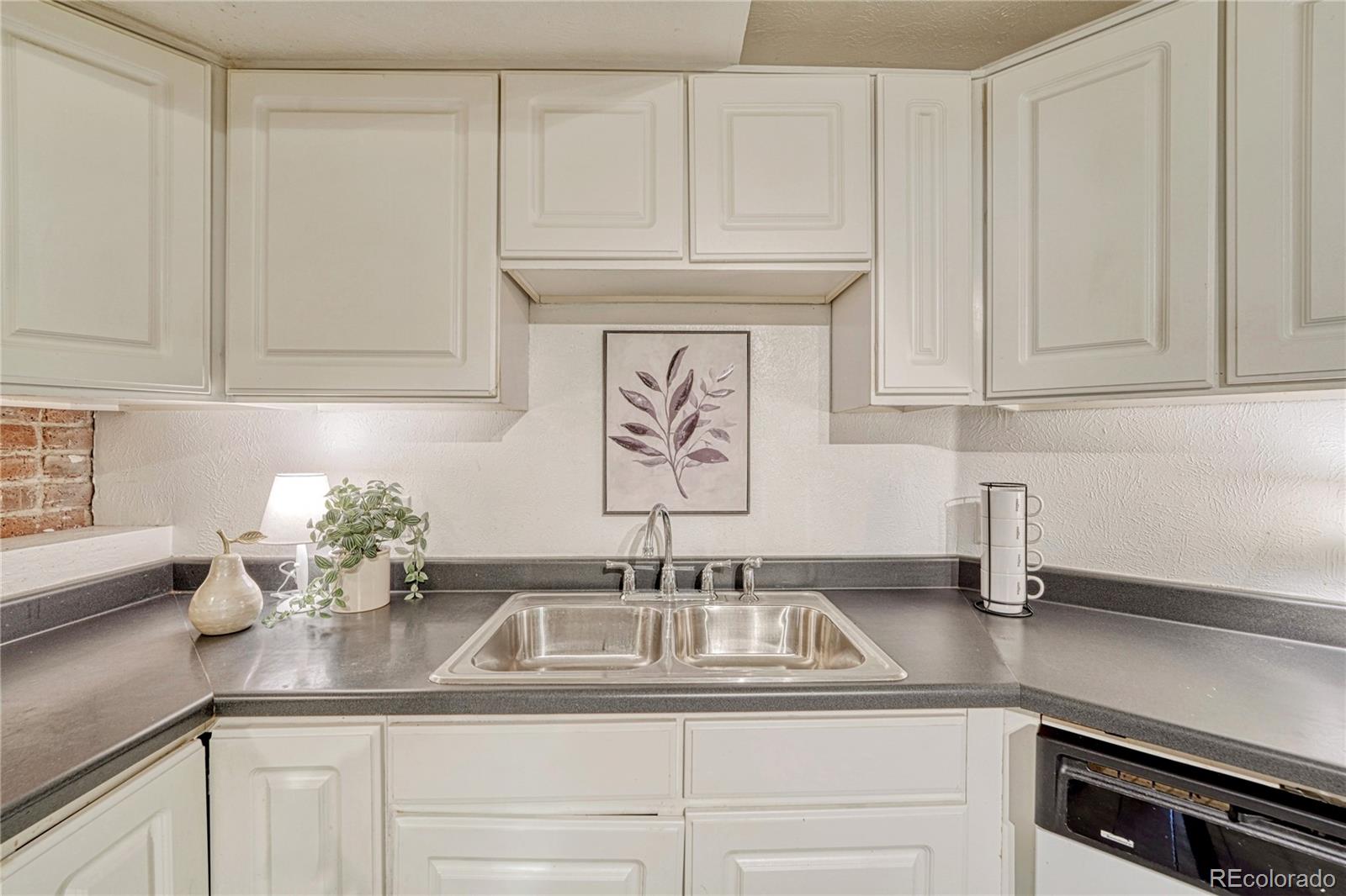 MLS Image #20 for 1210 e colfax avenue 108,denver, Colorado