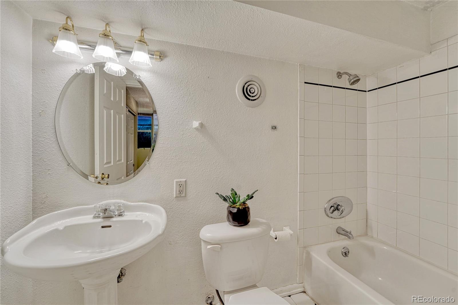 MLS Image #32 for 1210 e colfax avenue 108,denver, Colorado