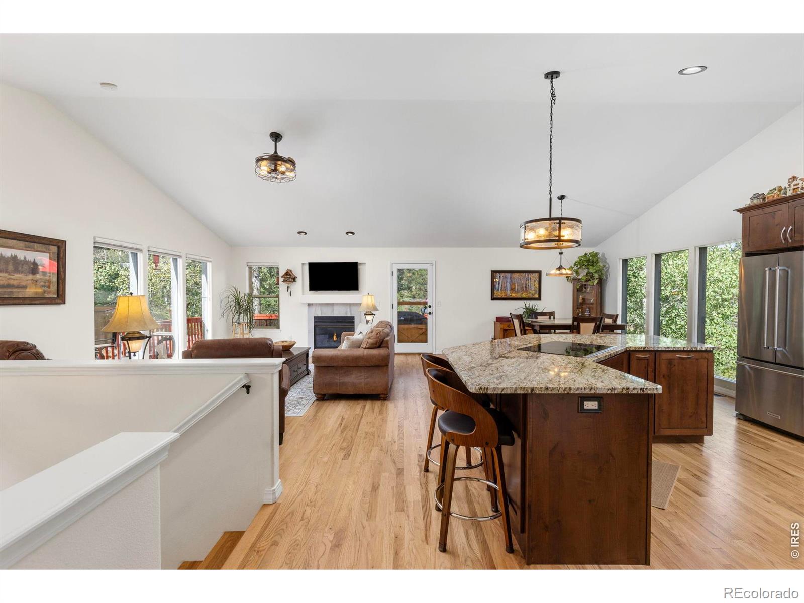 MLS Image #2 for 9552  pine springs drive,morrison, Colorado
