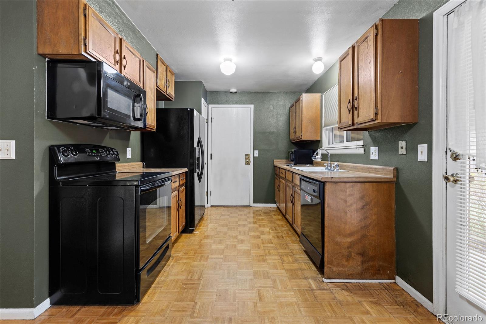 MLS Image #4 for 18004 e atlantic drive,aurora, Colorado