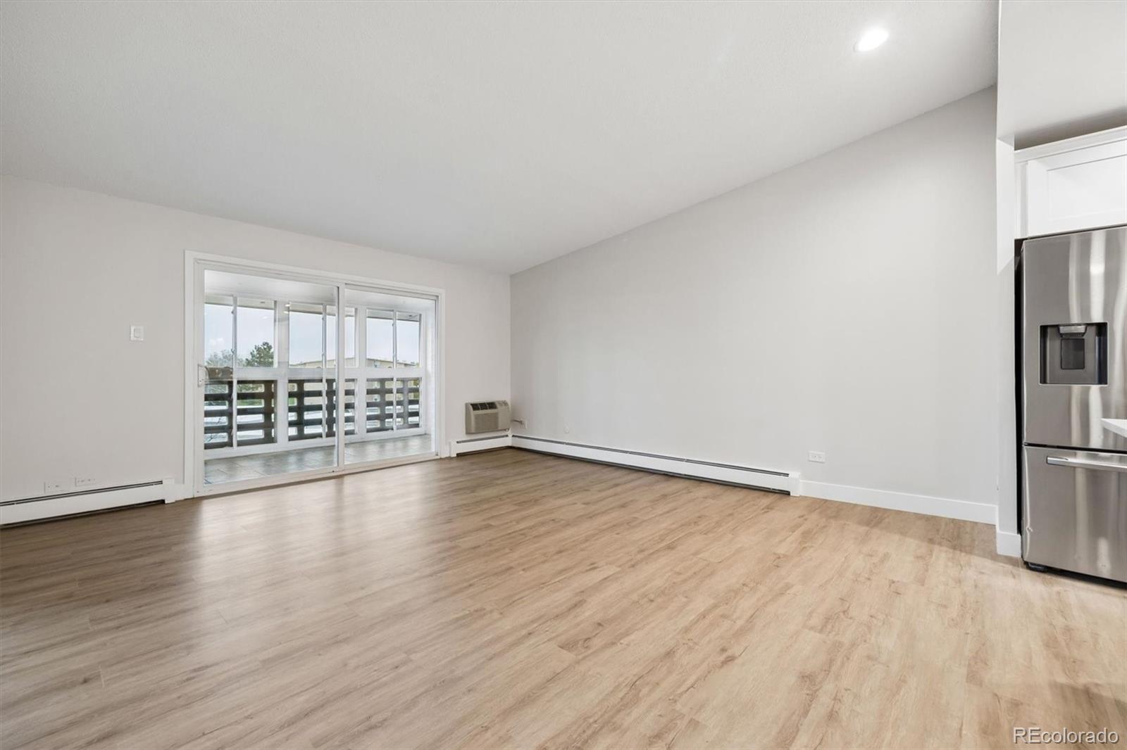 MLS Image #10 for 635 s alton way,denver, Colorado