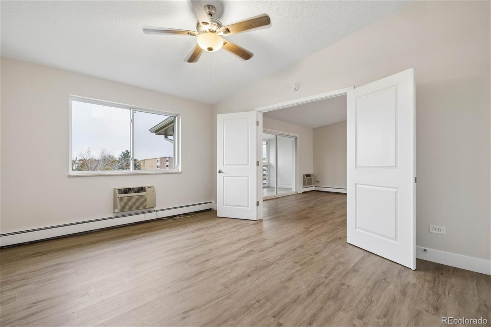 MLS Image #19 for 635 s alton way,denver, Colorado