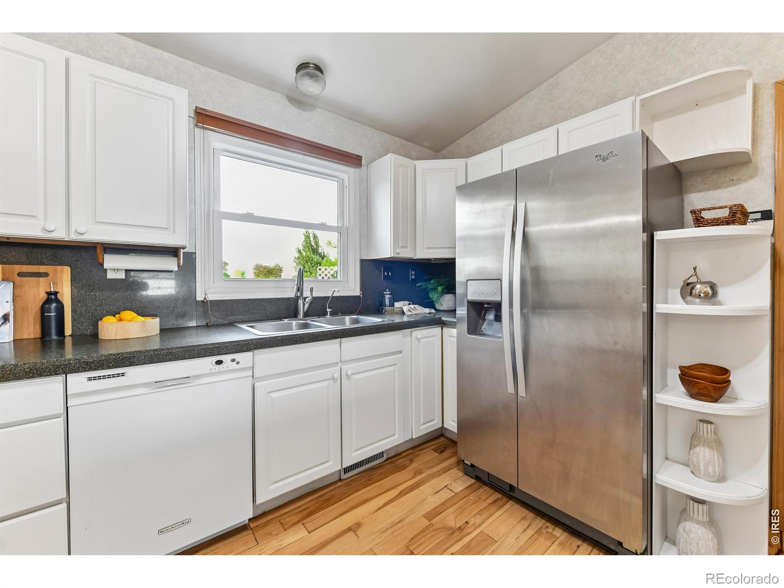 MLS Image #11 for 100  flora court,frederick, Colorado