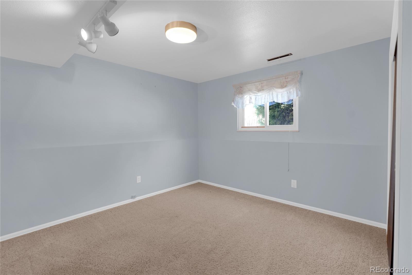 MLS Image #17 for 3082 w whileaway circle,colorado springs, Colorado