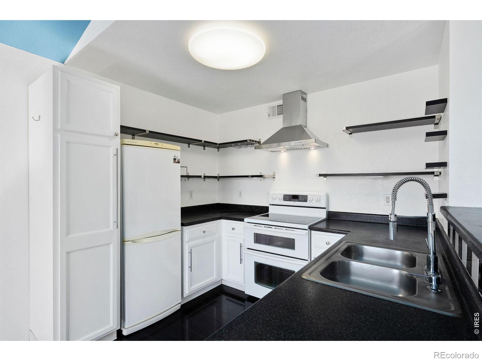 MLS Image #8 for 3002 w elizabeth street,fort collins, Colorado