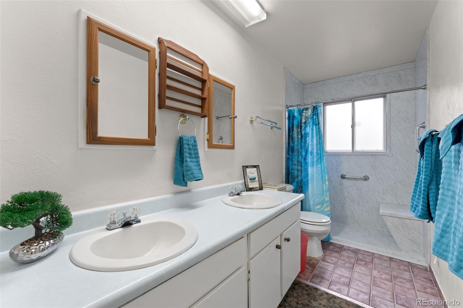 MLS Image #13 for 106  lois lane,colorado springs, Colorado
