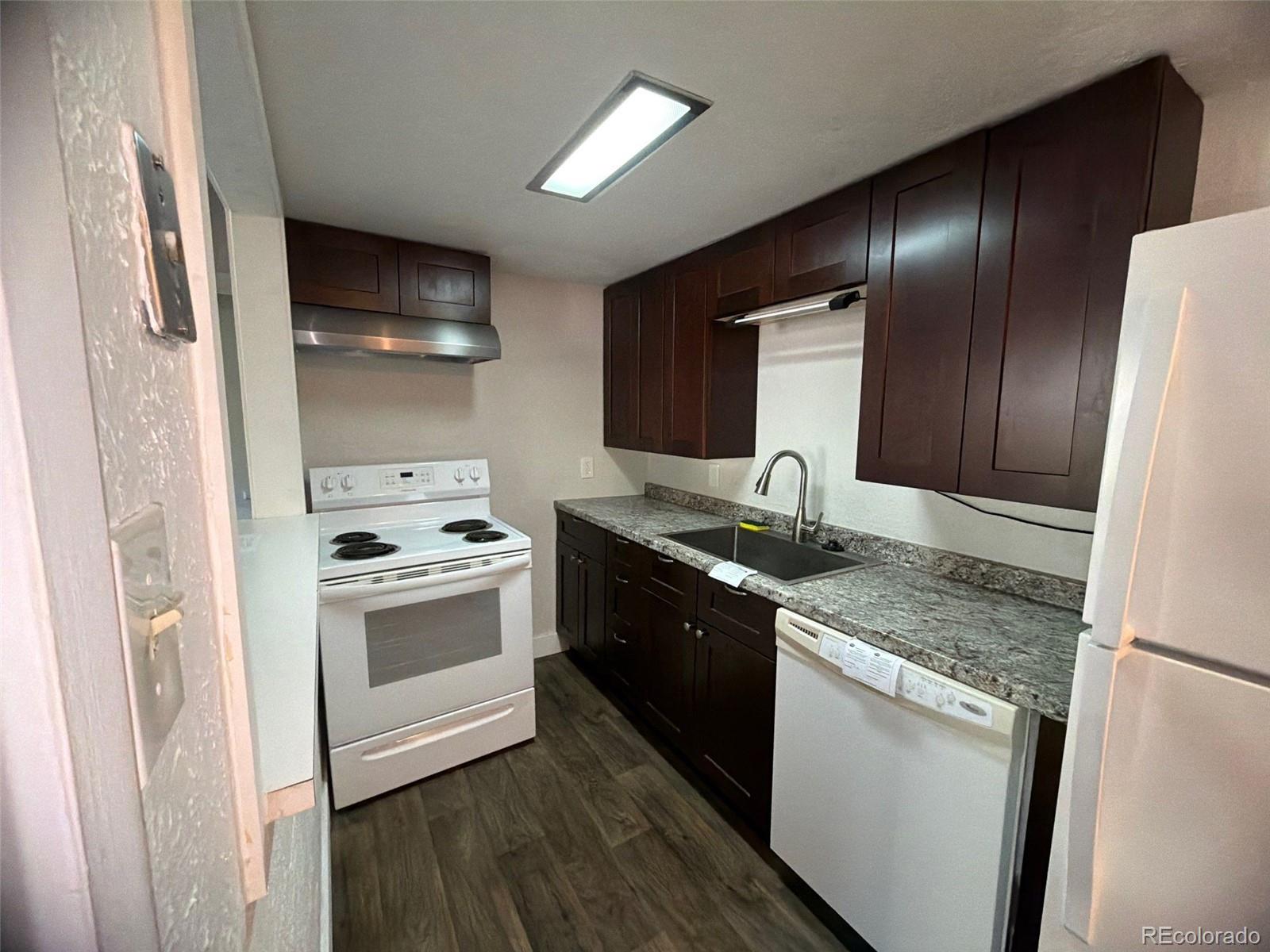 MLS Image #10 for 9725 e harvard avenue,denver, Colorado