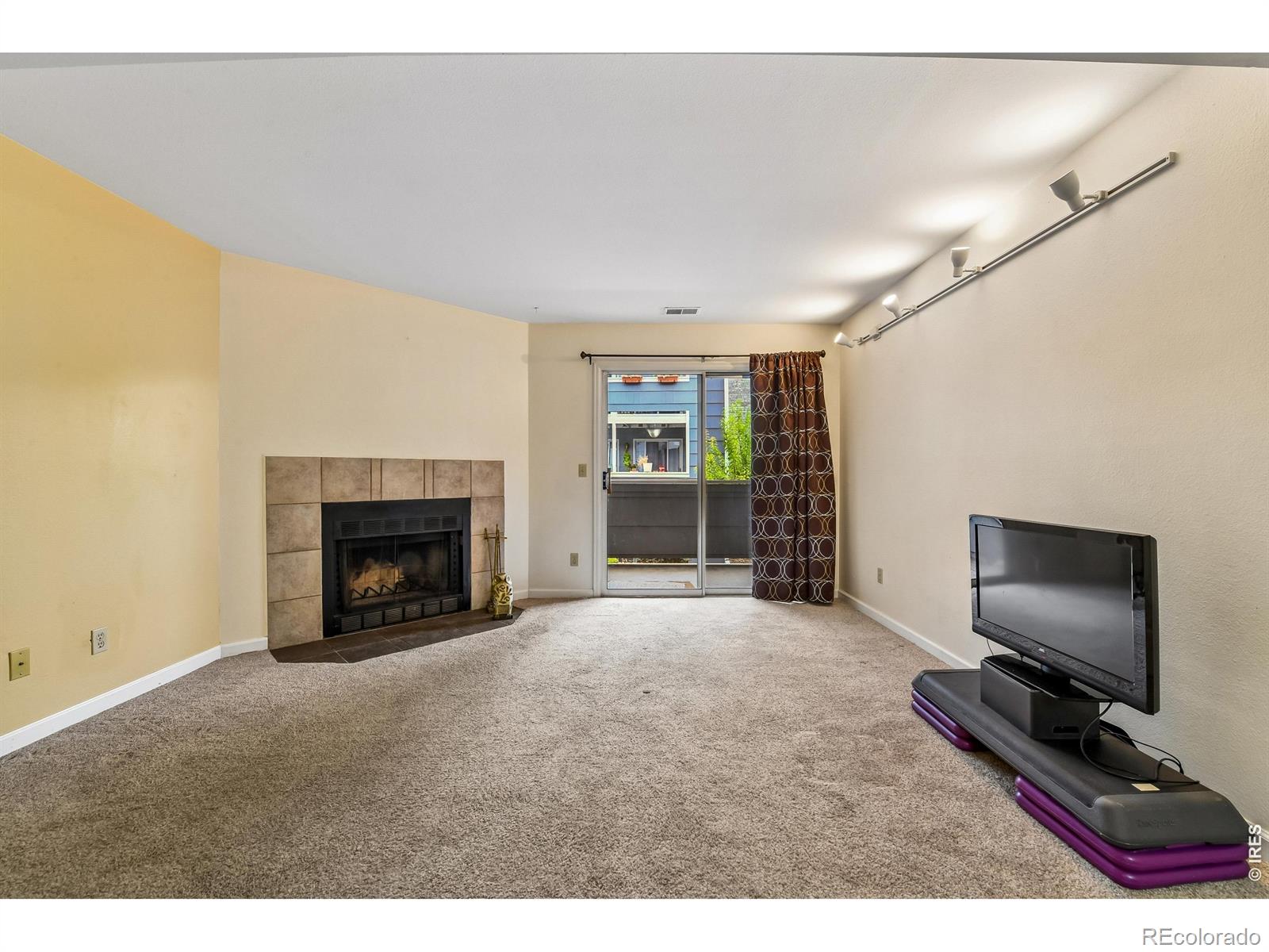 MLS Image #3 for 4654  white rock circle,boulder, Colorado