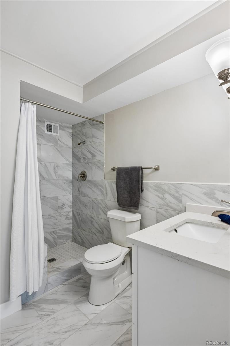 MLS Image #11 for 620 s alton way,denver, Colorado