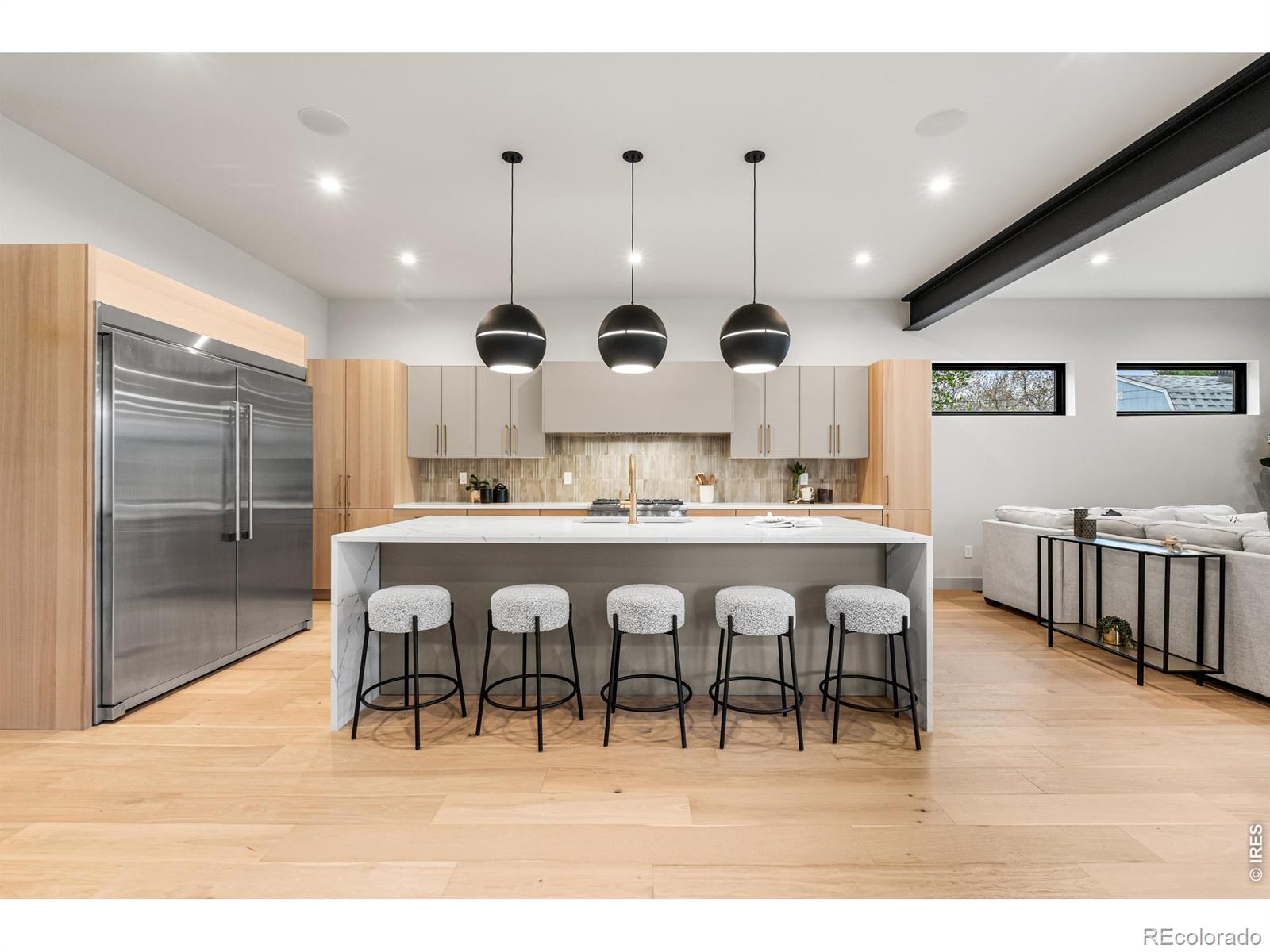 MLS Image #12 for 3015 s ash street,denver, Colorado
