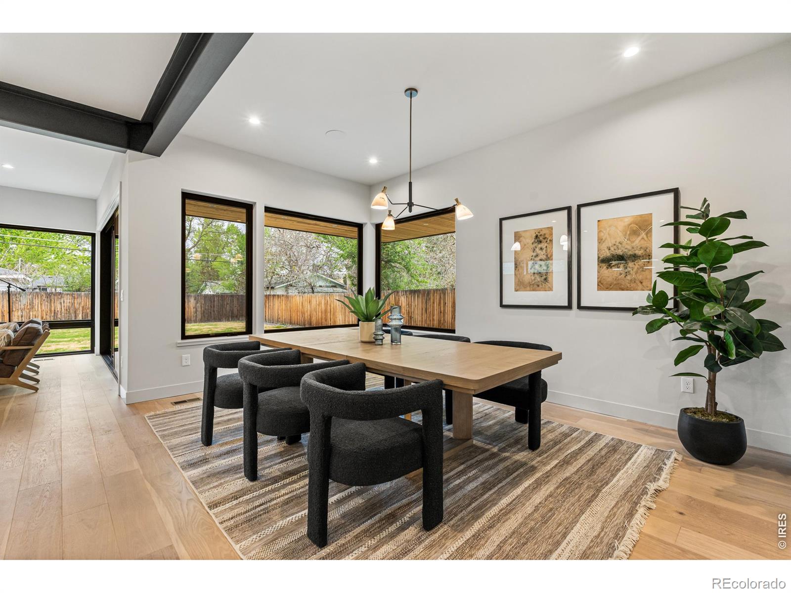 MLS Image #14 for 3015 s ash street,denver, Colorado