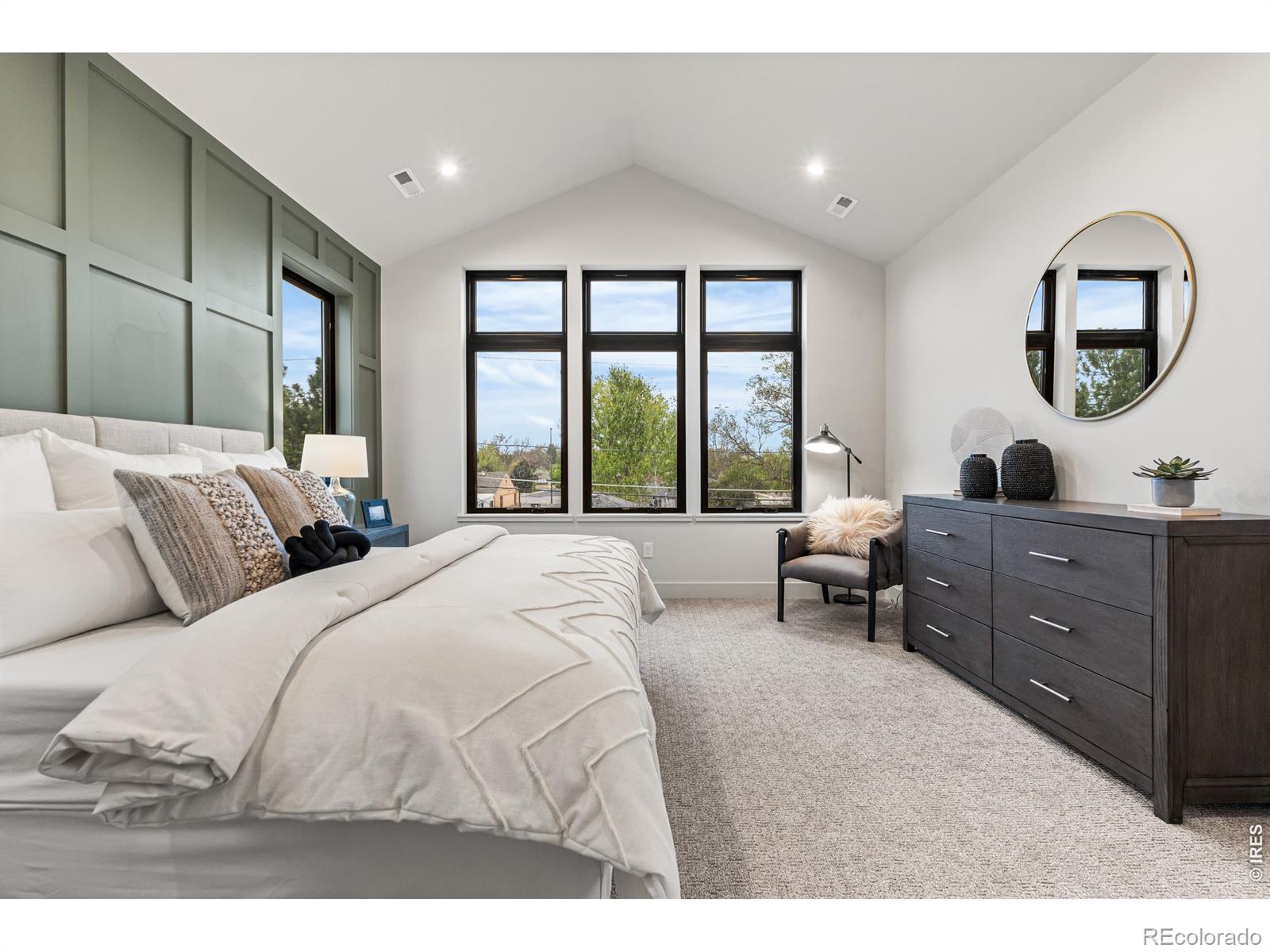 MLS Image #25 for 3015 s ash street,denver, Colorado