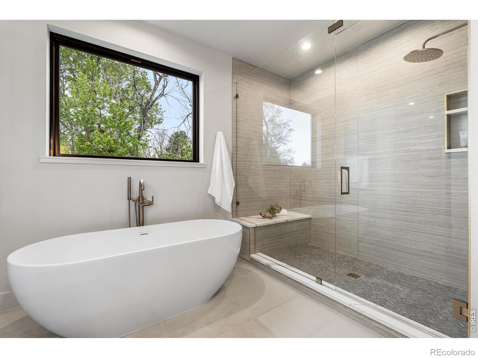 MLS Image #30 for 3015 s ash street,denver, Colorado