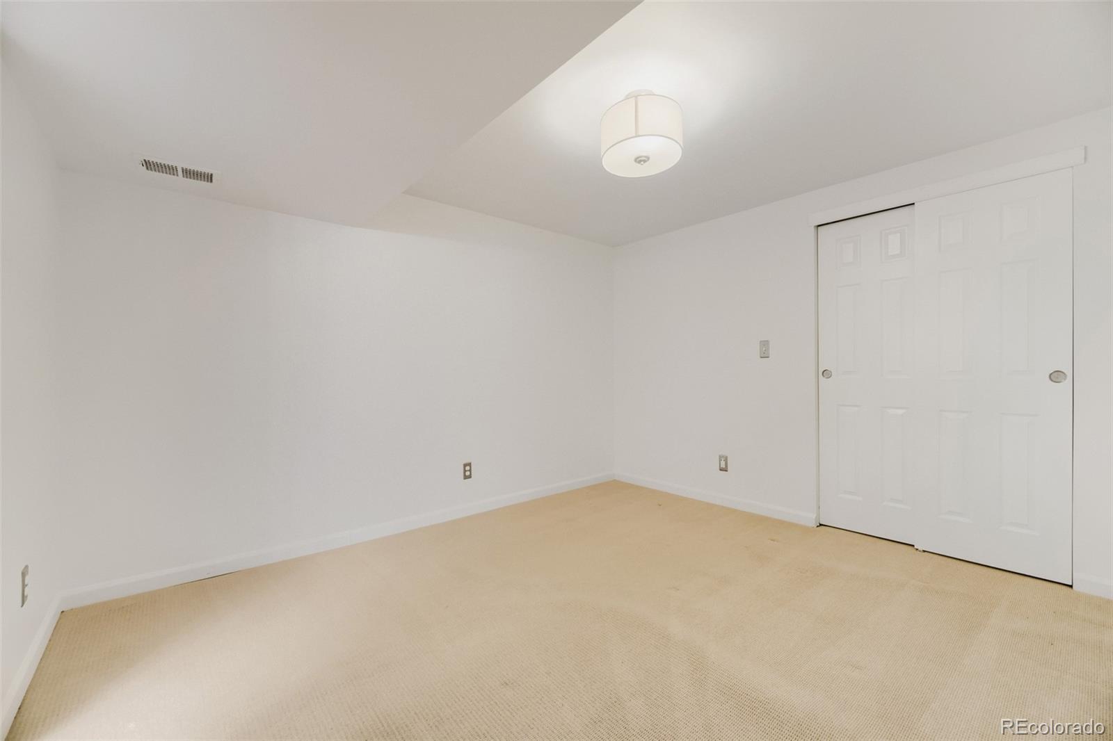 MLS Image #16 for 2685 s dayton way,denver, Colorado