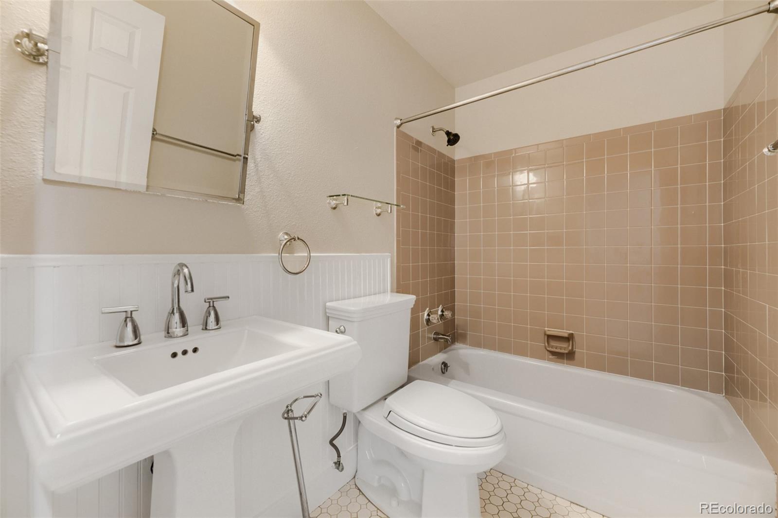 MLS Image #9 for 2685 s dayton way,denver, Colorado